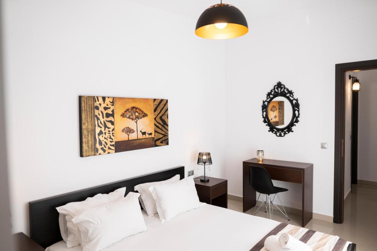 Aelia Apartments Néa Péramos Eksteriør bilde