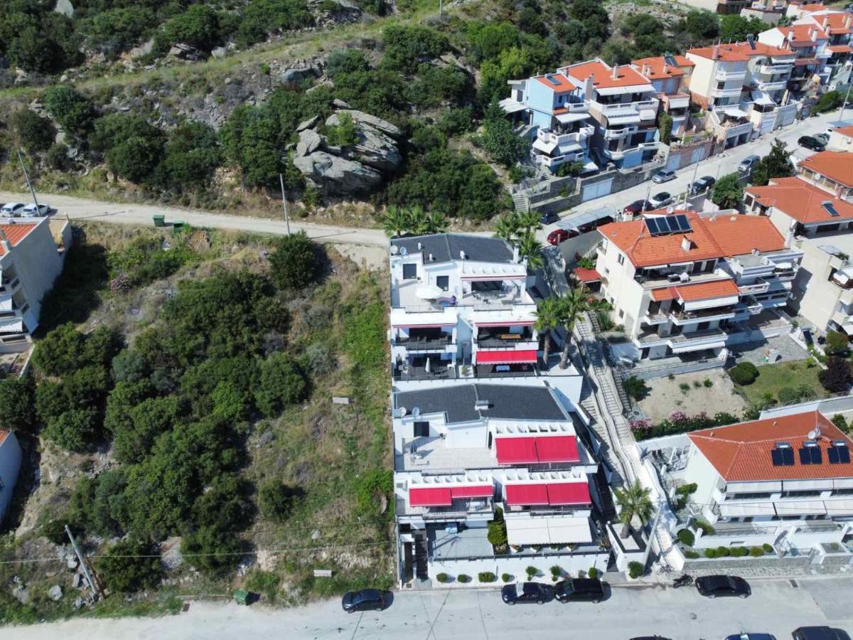Aelia Apartments Néa Péramos Eksteriør bilde